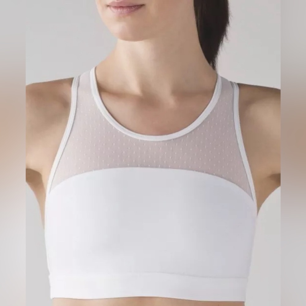 Lululemon Move White Luxtreme Mesh Sports Bra